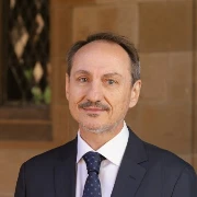 Simon Ringer | About | The University of Sydney